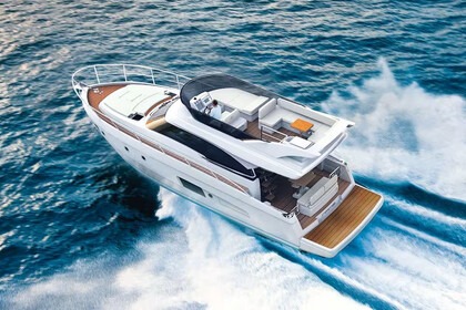 Miete Motorboot Bavaria Virtess 420 Fly Stockholm