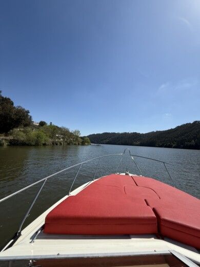 Porto Motorboat Princess Riviera 286 alt tag text