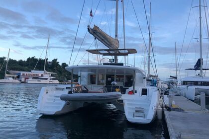 Hire Catamaran LAGOON 52 F Luxe - BARLOW Lomas de Palmira