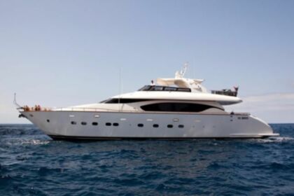 Charter Motor yacht  Maiora 24 Bodrum