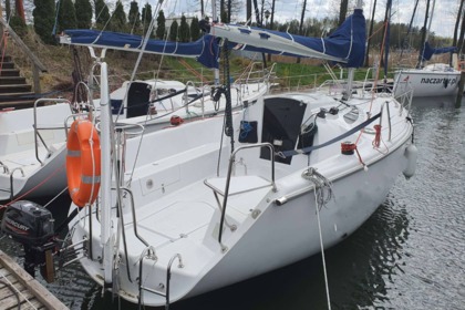 Rental Sailboat Twister Twister 26 Gizycko