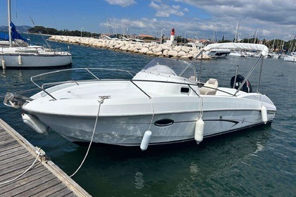 Location Bateau à moteur Beneteau Flyer 750 Antibes