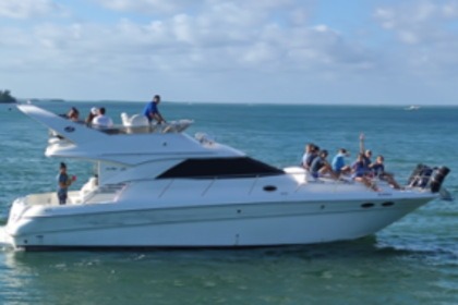 Location Bateau à moteur Sea Ray 41 Fly Cancún