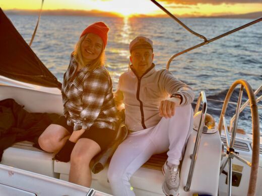 Athen Sailboat Beneteau Oceanis 43 alt tag text