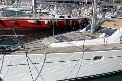 Charter Sailboat Wauqiuez Pilot Saloon 41 Cannes