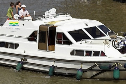 Location Péniche Classic Haines Rive 40 Chenillé-Changé