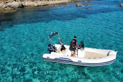 Location Semi-rigide Capelli Tempest L'Île-Rousse