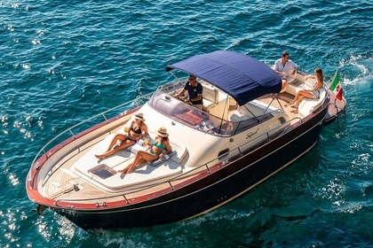 Hire Motorboat Gozzo Apreamare 38 Coupè Positano