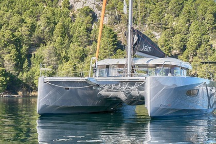 Location Catamaran Excess Excess 14 - 4 + 2 cab. Skradin