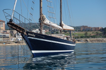 Charter Sailboat Formosa 41 El Masnou