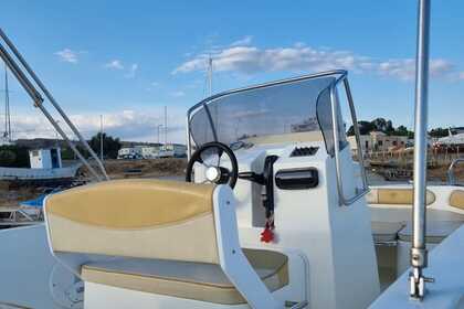 Hire Motorboat Seven Matrix Province of Catanzaro