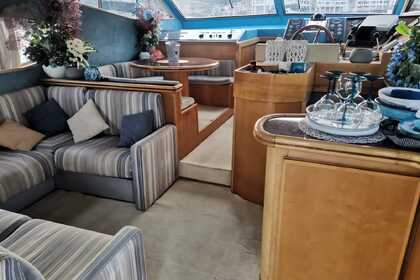 Charter Motorboat Raffaelli Ouragan 52 Salerno