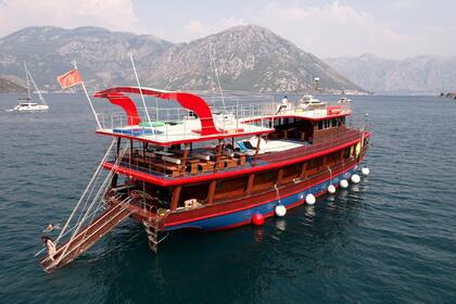Charter Gulet Custom Gulet Tivat