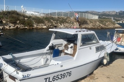 Miete Motorboot Ultramar Brise lames 80cv La Seyne-sur-Mer