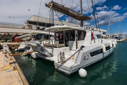 Location Catamaran Catana Bali 4.2 - 4 + 1 cab. Trogir