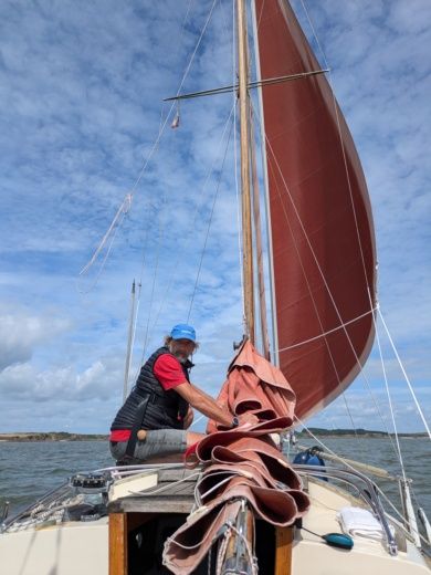 Roche-Bernard Sailboat De Vries Lentsch Duchesse alt tag text