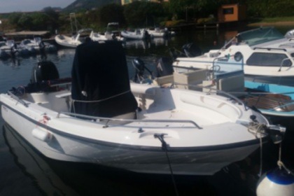 Miete Motorboot Boston Whaler Boston whaler 21.4 Cannigione