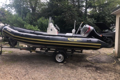 Rental RIB Bombard EXPLOREUR 550 SP Bénodet