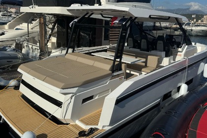 Noleggio Barca a motore DE ANTONIO DE ANTONIO 32 Ajaccio