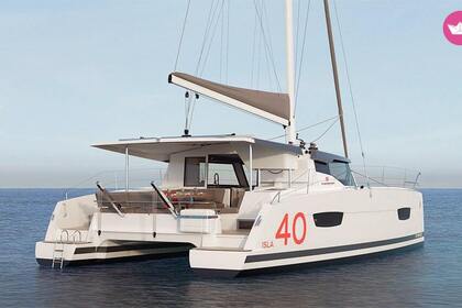 Verhuur Catamaran Fountaine Pajot ISLA 40 2 SDB Arrondissement Le Marin