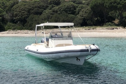 Location Semi-rigide CAPELLI TEMPEST 800 L'Île-Rousse