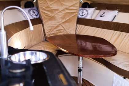 Miete Motorboot Donzi 275 LXC Stettin