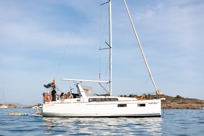 Aluguel Veleiro Beneteau Oceanis 35.1 Palma de Mallorca