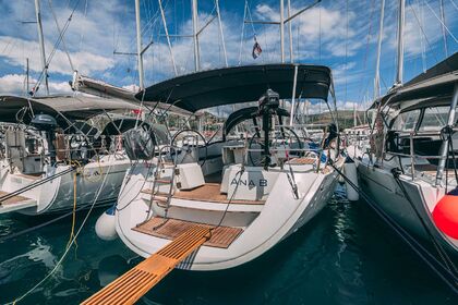 Verhuur Zeilboot Jeanneau Sun Odyssey 49i Trogir