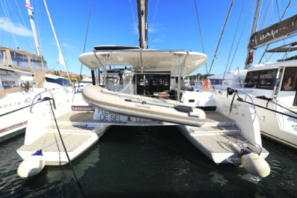 Hire Catamaran Lagoon Lagoon 42 Pula