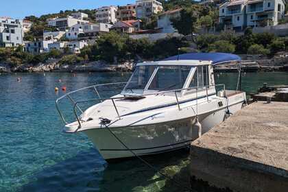 Noleggio Barca a motore Beneteau Antares 680 Zara