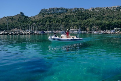 Location Bateau sans permis  Cappelli Tempest 530 Cagliari