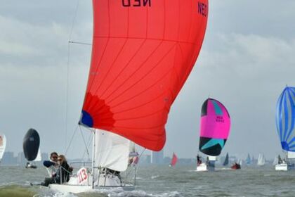 Rental Sailboat J Boats J 22 Veere