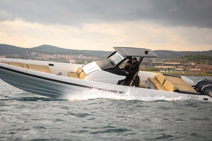 Hire RIB ZEN 40ft Paros
