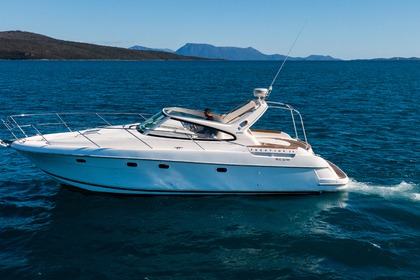 Hire Motorboat Jeanneau Prestige 34 Lefkada