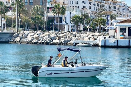 Noleggio Barca senza patente  VORAZ 500 Marbella