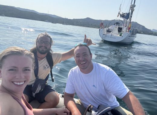 Palau Sailboat Bavaria 42 alt tag text