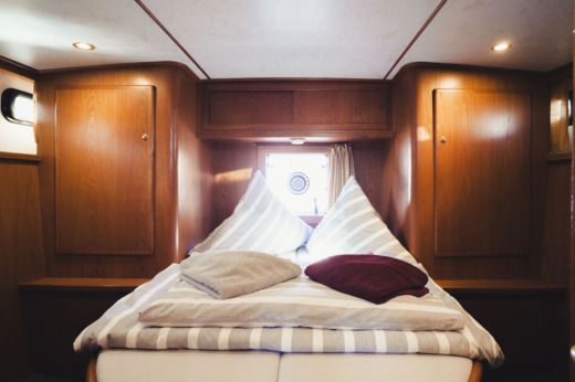 Motorboat Motoryacht Gruno 33 S Explorer Boot Grundriss