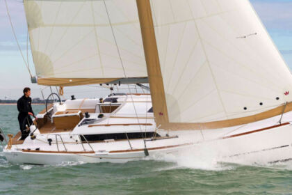 Charter Sailboat Dufour 350 GL Marseille