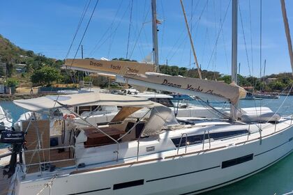 Location Voilier Dufour Yachts Dufour 520 GL Liberty Saint-Mandrier-sur-Mer