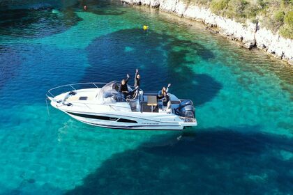 Charter Motorboat Jeanneau Cap Camarat 9.0 Stari Grad