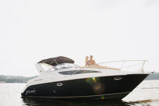 Motorboat Bayliner 285 Boat layout