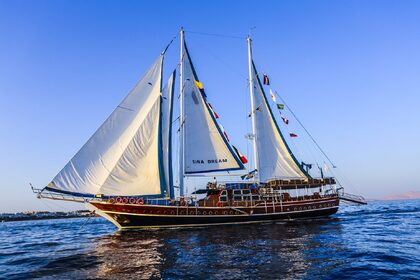 Charter Motorboat Sina Dream Shipyard Customized Sharm El-Sheikh