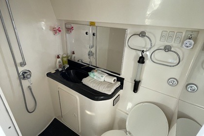 Location Bateau à moteur Wellcraft 38 Excalibur Le Barcarès