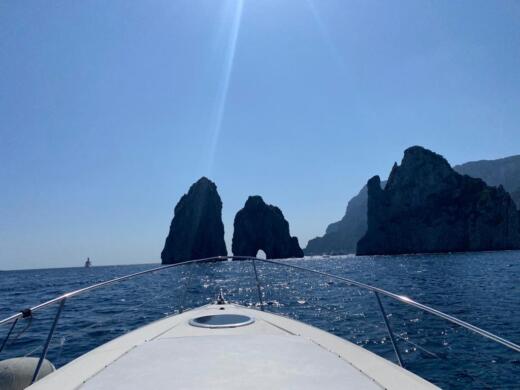 Napels Motorboat Cranchi Aquamarina 31 alt tag text