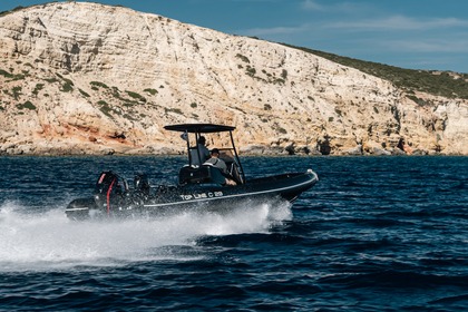 Rental Motorboat  Topline C29 Milos