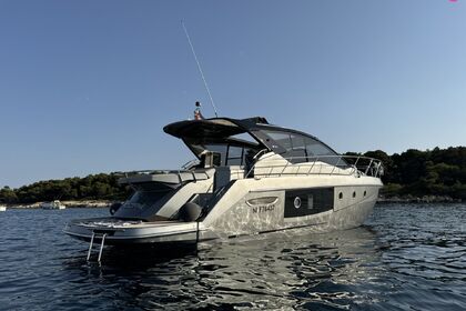Verhuur Motorjacht Cranchi M44 Ht Monaco