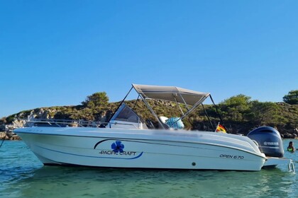 Location Bateau à moteur PACIFIC CRAFT OPEN 670 200CV YAMAHA Ciutadella de Menorca