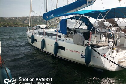 Hire Sailboat Jeanneau Sun Odyssey 490 - 4 + 1 cab. Cannigione