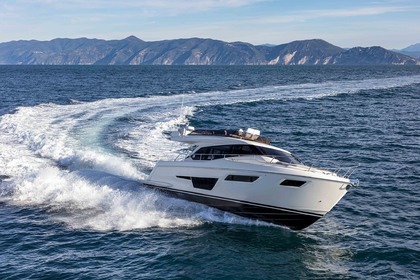 Charter Motor yacht Ferretti Yachts 500 Podstrana