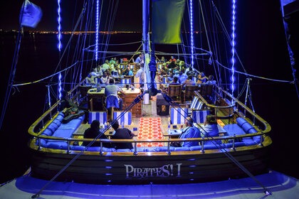 Charter Motorboat Dinner Cruise Shipyard Customized Sharm El-Sheikh